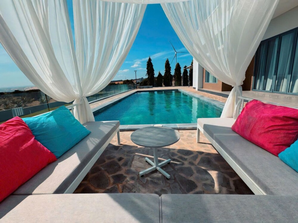 Villa Odwin TT - Khu vực hồ bơi