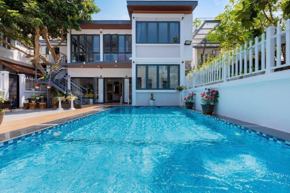 头顿台球私人别墅R11 – 私人泳池区