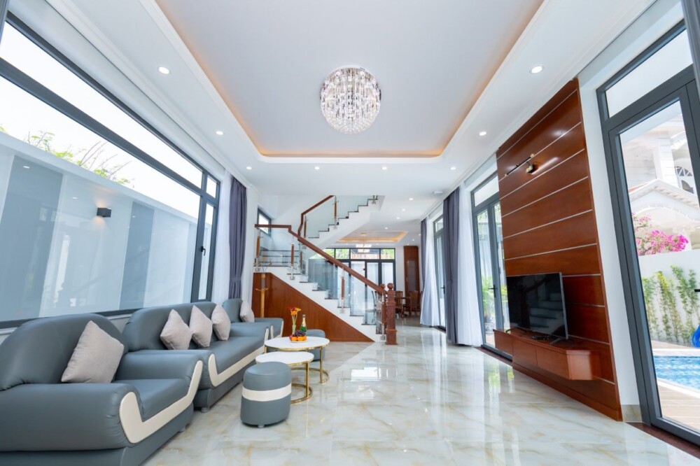 头顿12人别墅VTS187 – 宽敞客厅