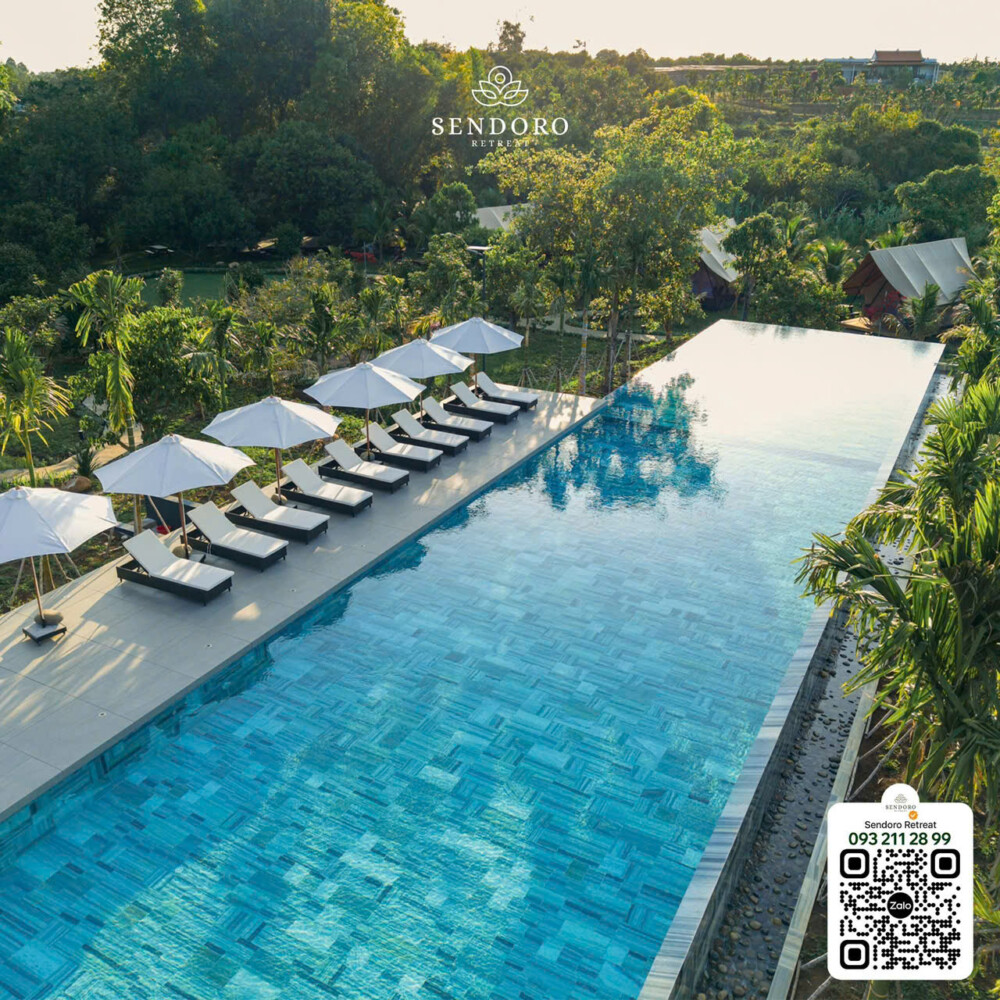 hồ bơi giữa thiên nhiên tại Sendoro Retreat Châu Đức