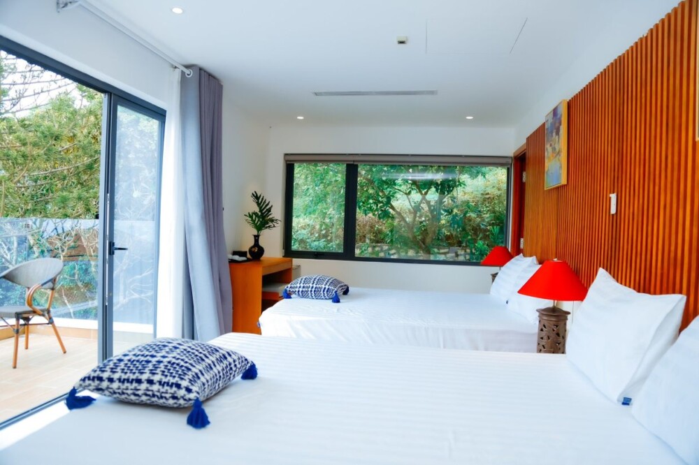 오드윈 NB10B 침실 – 바다 전망 숙소 추천