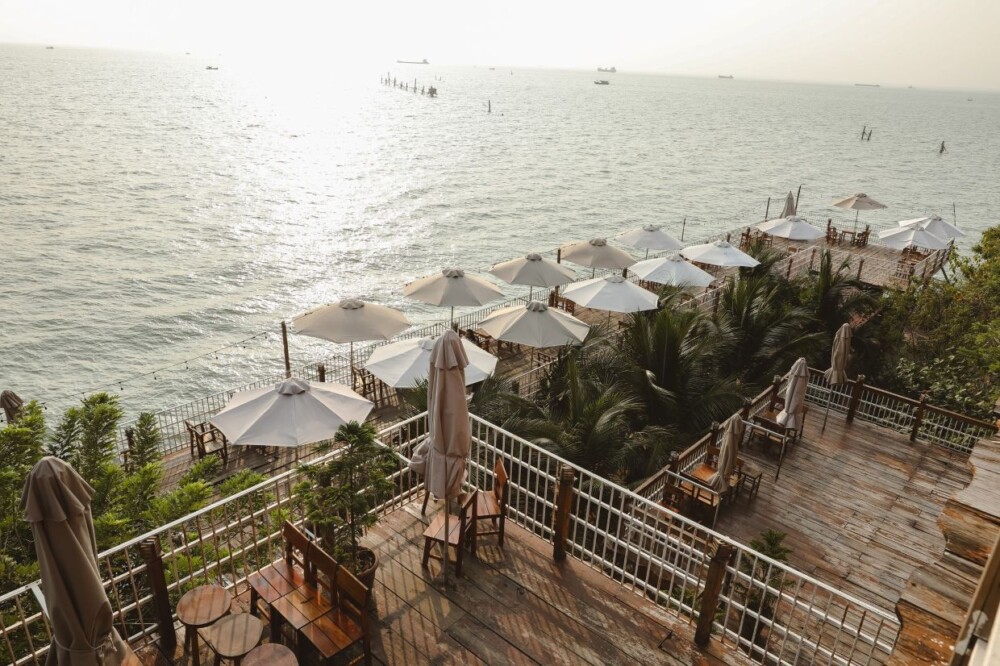 Ở villa Vũng Tàu buổi tối nên đi đâu - Sea and Sun coffee