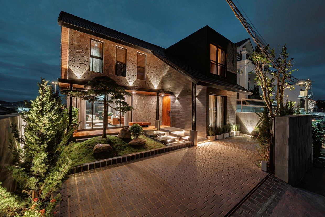 아이와 함께 머물기 좋은 Villa Odwin 달랏 22의 정원 공간