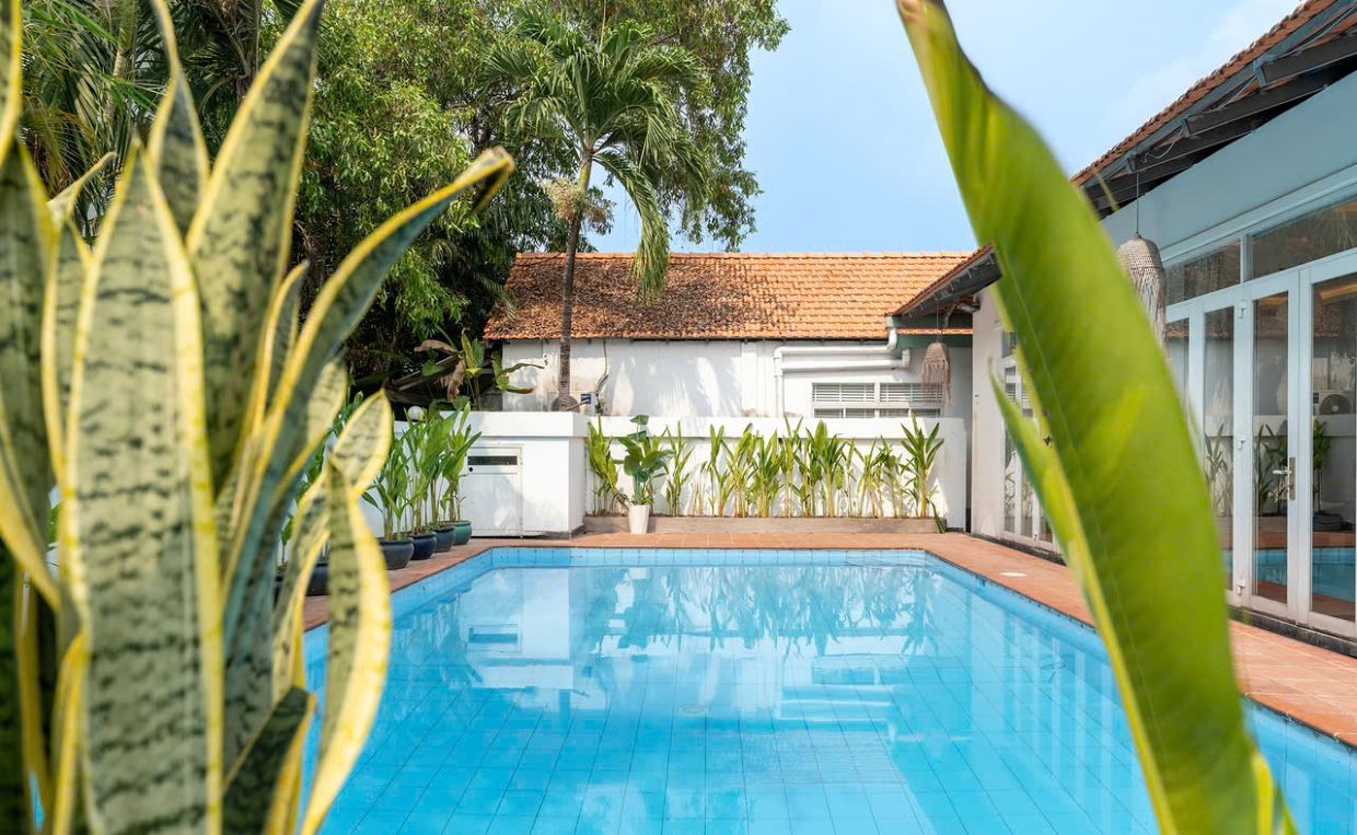 Villa Quận 2 Sài Gòn Odwin77 - Khu vực hồ bơi