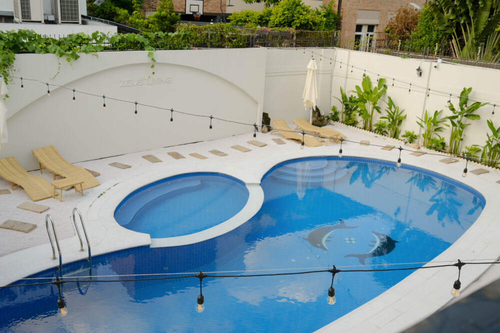 Villa Thảo Điền SG 63 có 9 phòng ngủ phù hợp đoàn đông