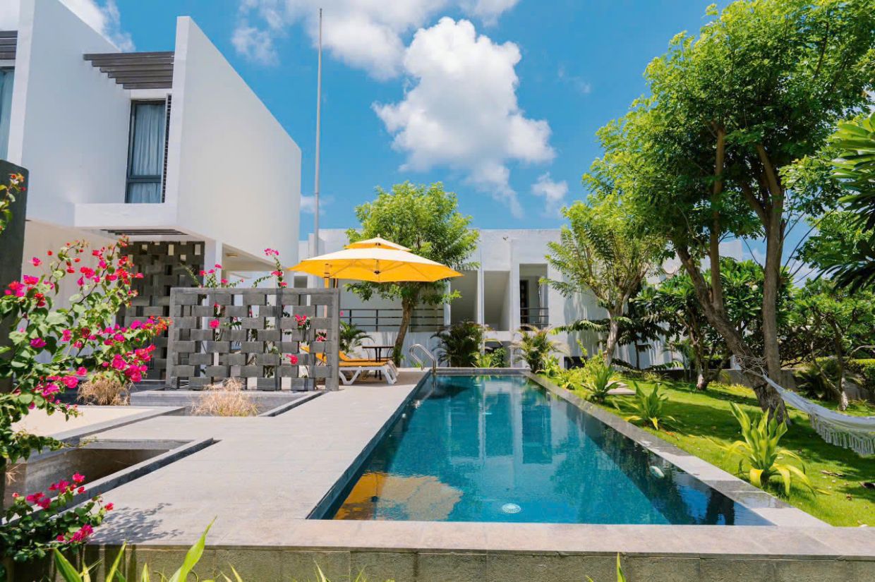 Villa Oceanami 4PN01 – Khu vực hồ bơi
