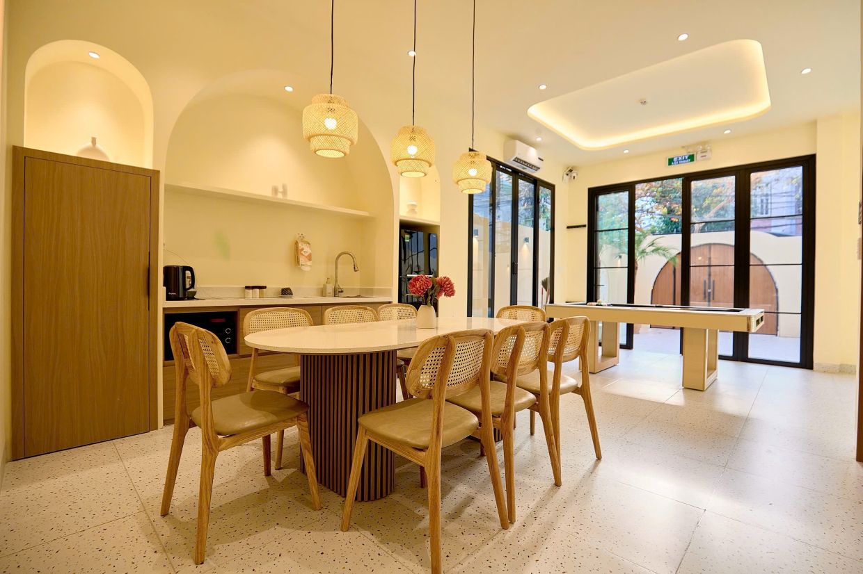Villa Bãi Sau OdwinCS1 - Khu vực ăn uống