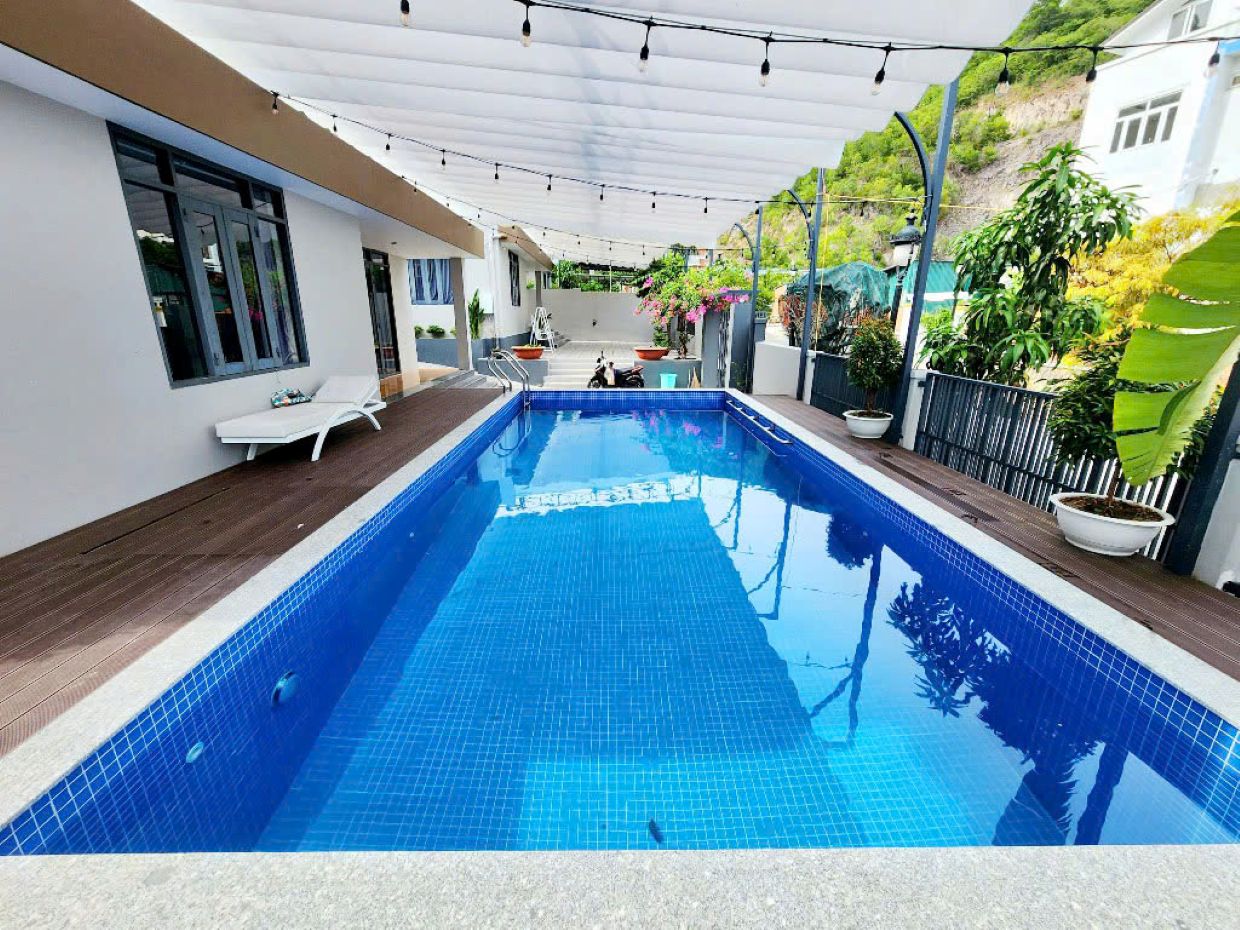 Villa Odwin NT 13 – Khu vực hồ bơi