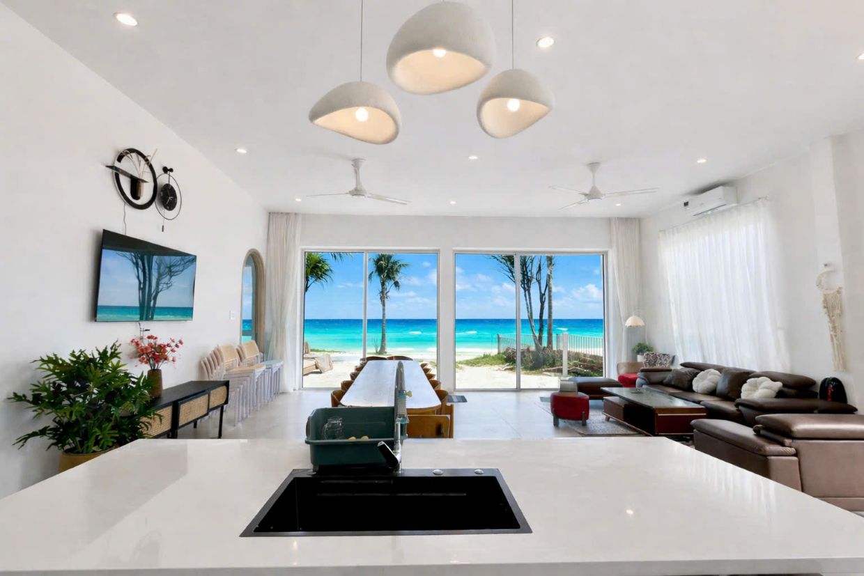 Villa Phan Thiết sát biển OdwinPT11 – Khu vực phòng khách